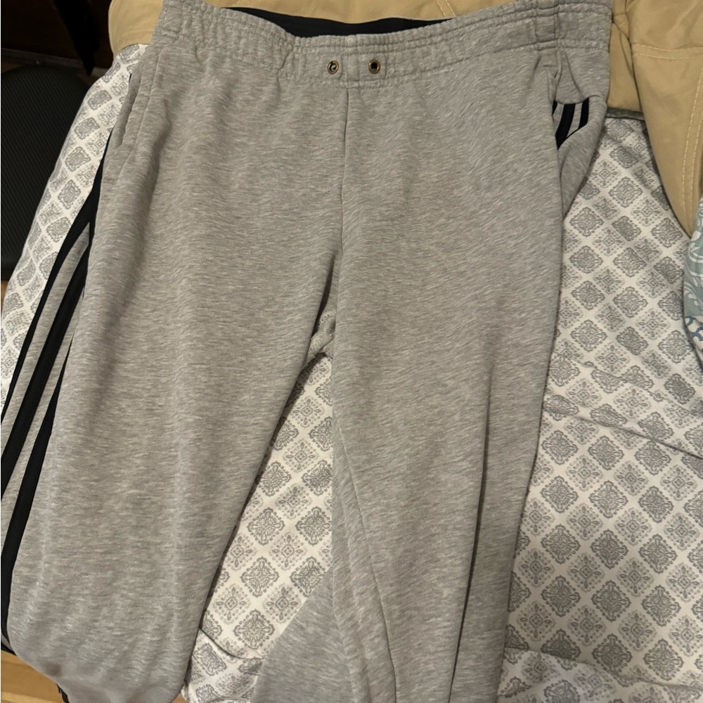 Adidas sweatpants